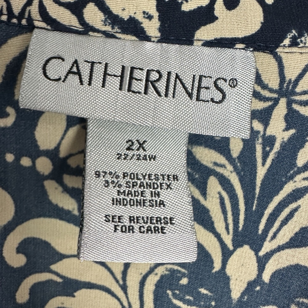 Catherines Blouse Womens 2X Plus Navy Blue Floral Print Button Front Tunic Top - Picture 2 of 9